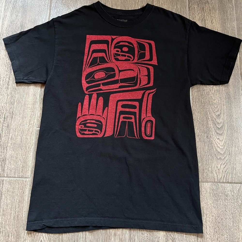Native Northwest Indigenous Art Graphic T-Shirt Black Totem Design Medium